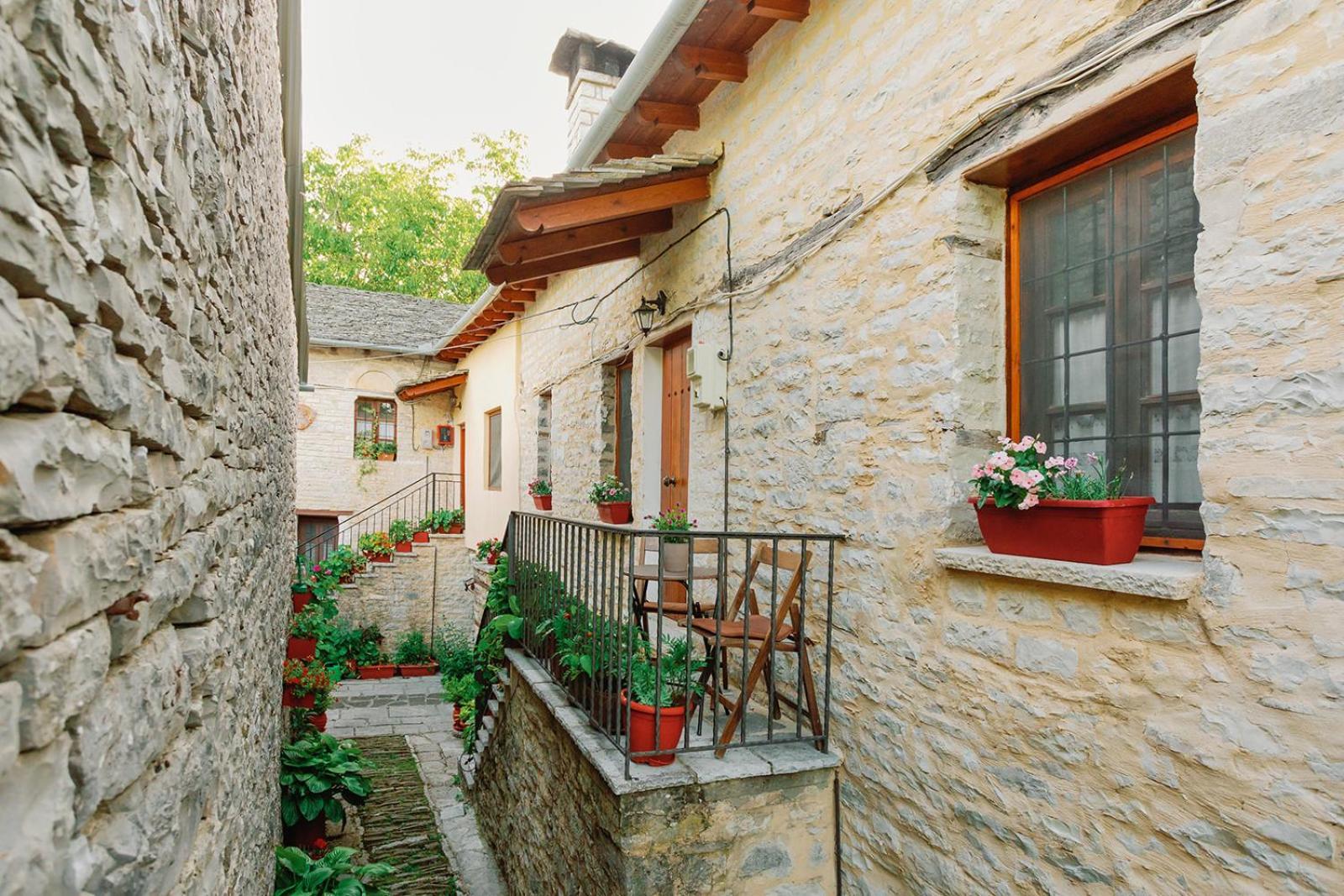 Appartement Archontiko Rapti Stone Traditional House *